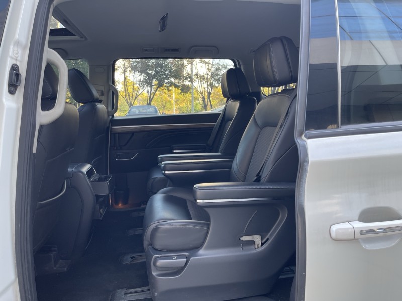 济宁22年传祺M86