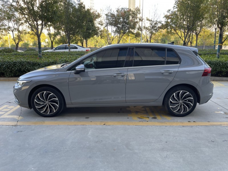 济宁22年大众高尔夫7