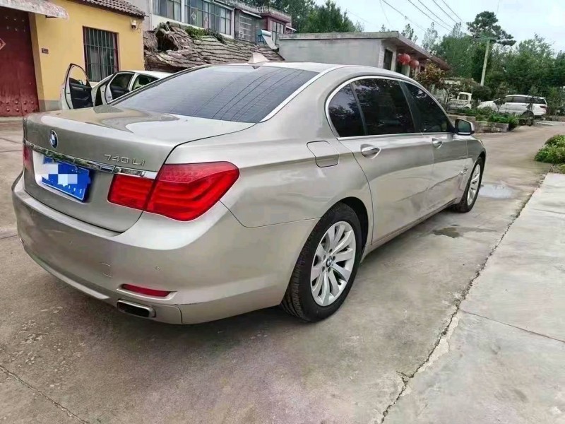 合肥14年宝马7系4