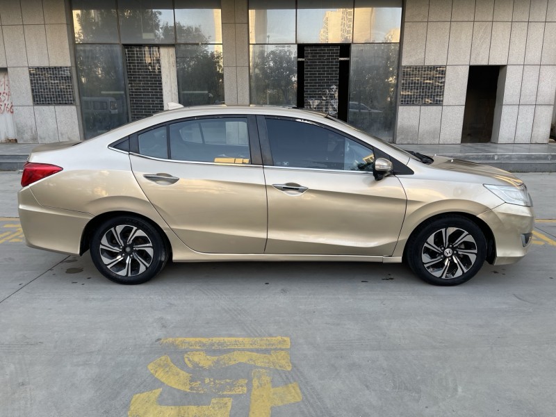 济宁16年本田凌派3