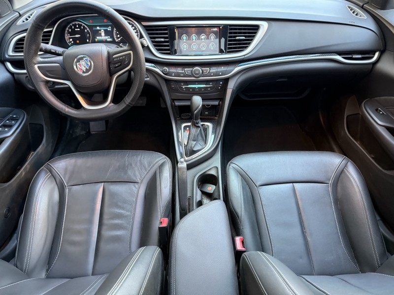 济宁16年别克英朗6