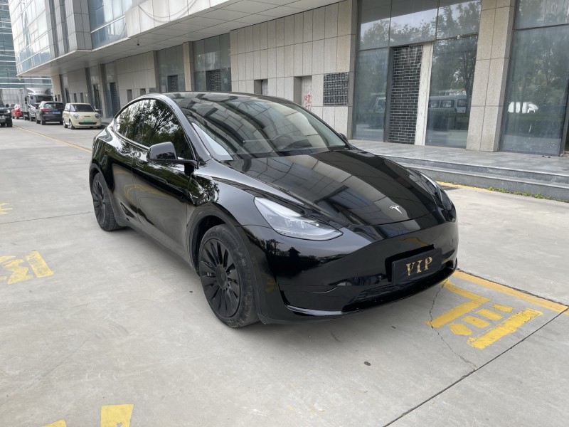 济宁23年特斯拉MODEL Y3