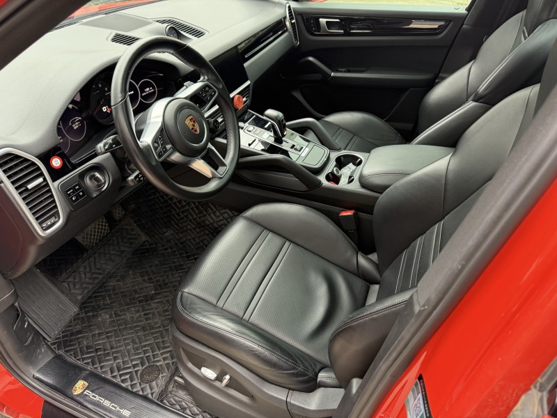 济宁20年保时捷卡宴5