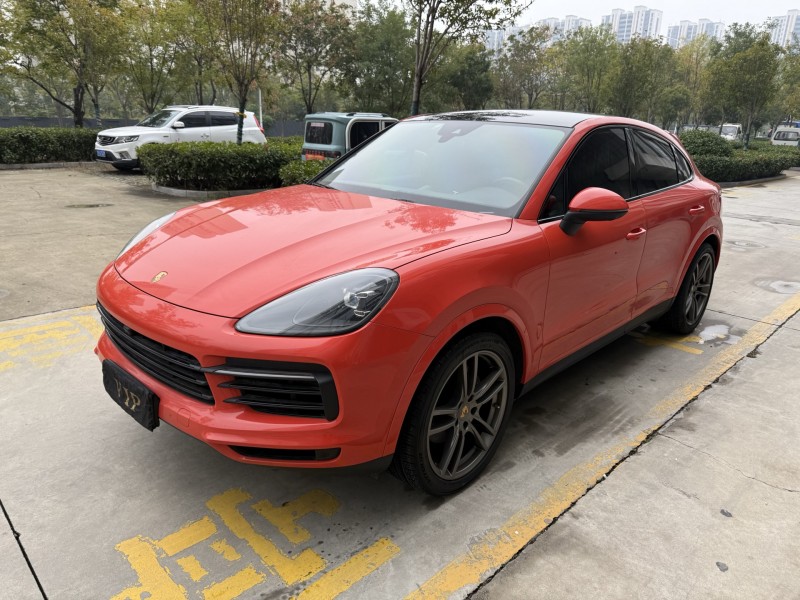 济宁20年保时捷卡宴7