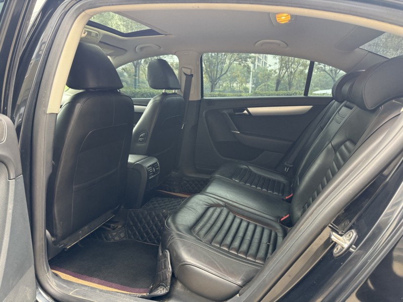 济宁17年大众迈腾7