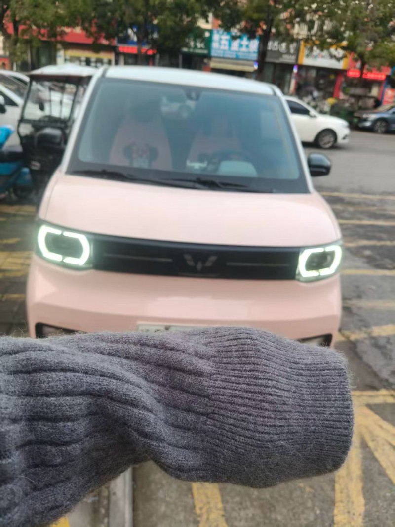 洛阳23年五菱汽车宏光1