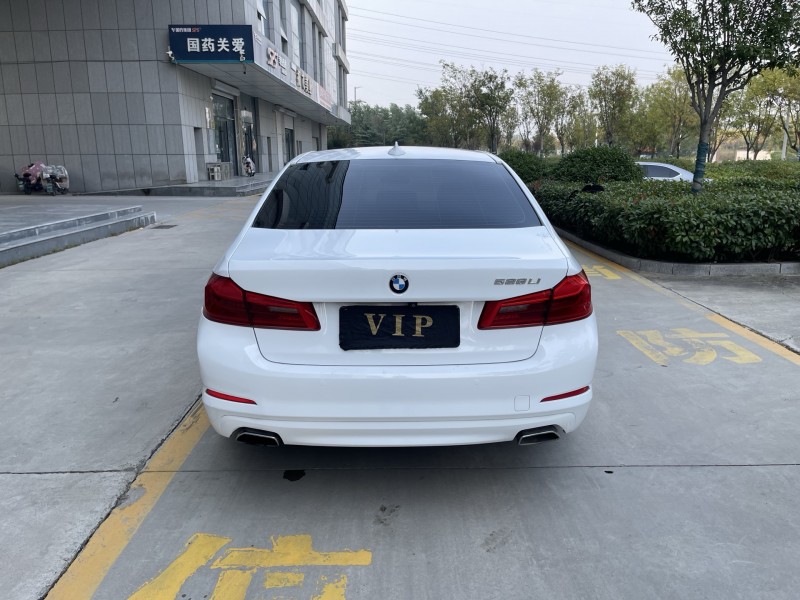 济宁18年宝马5系9