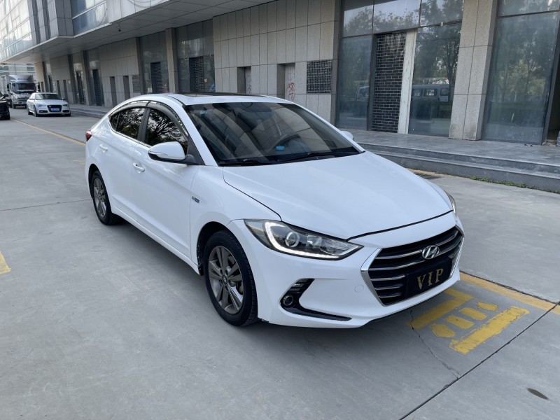 济宁16年现代领动5