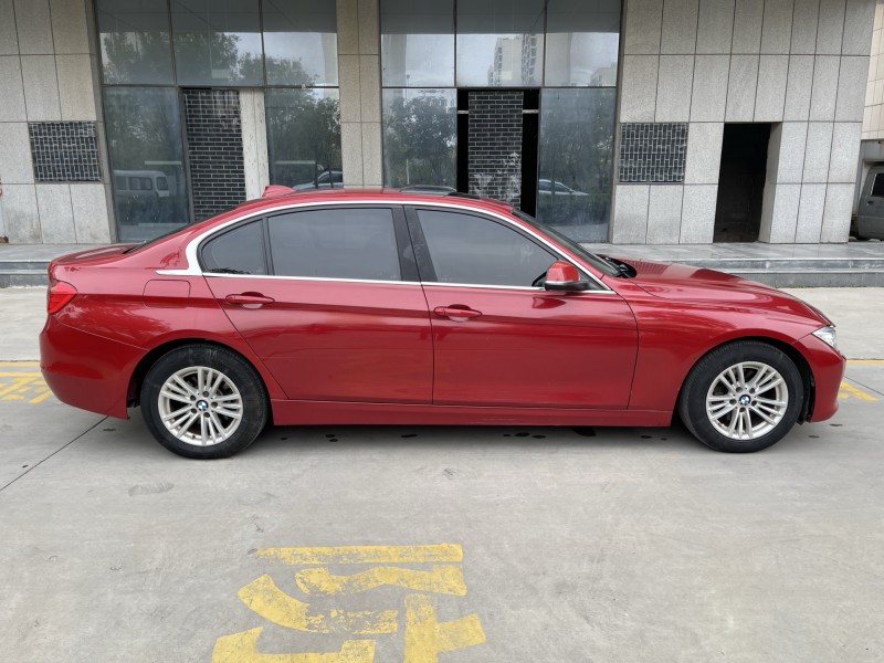 济宁15年宝马3系8