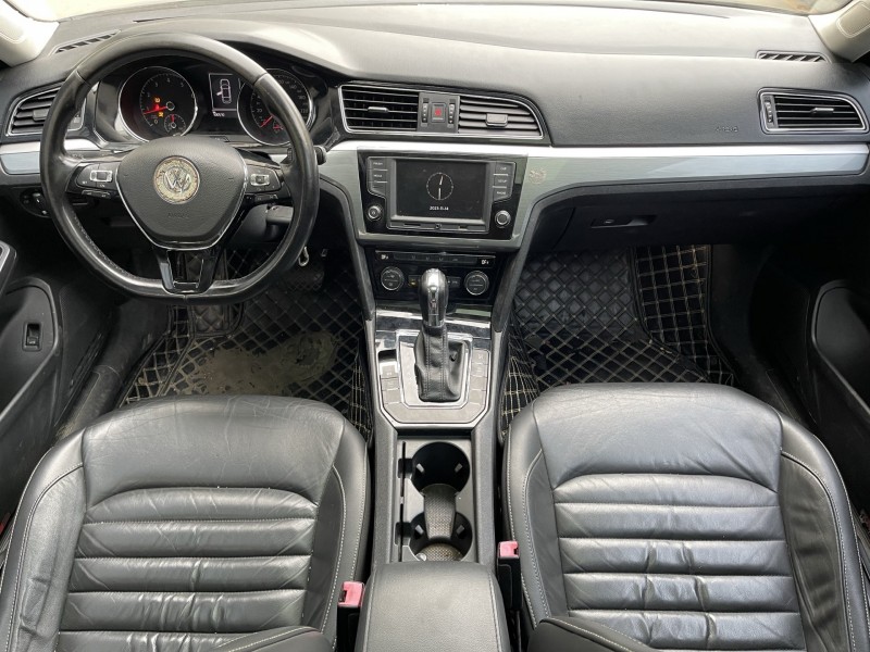 济宁17年大众凌渡4