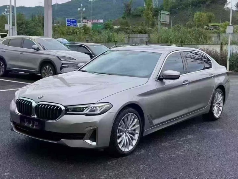 重庆21年宝马5系2