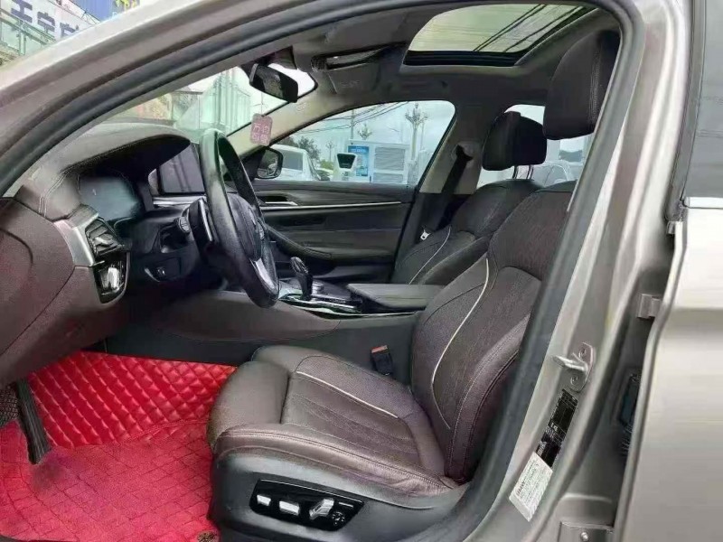 重庆21年宝马5系6