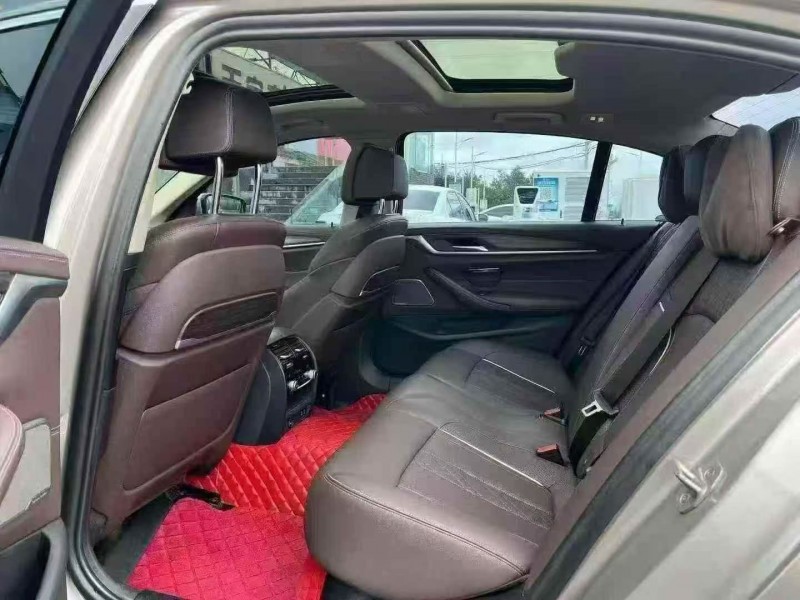 重庆21年宝马5系7