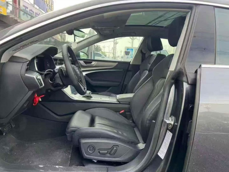 重庆23年奥迪A7L4