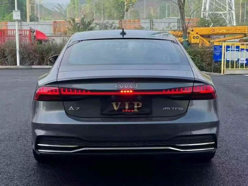 重庆23年奥迪A7L9