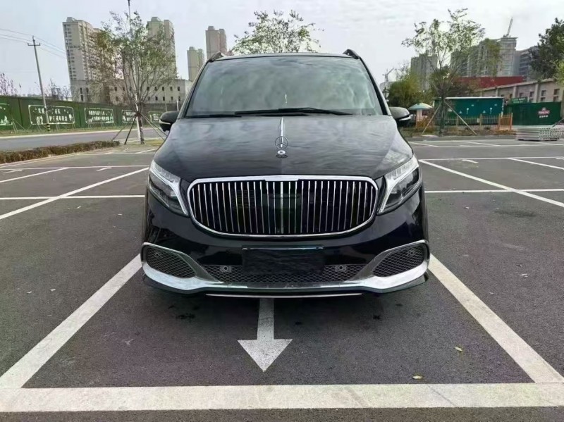 枣庄22年奔驰威霆1