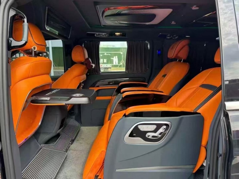 枣庄22年奔驰威霆4