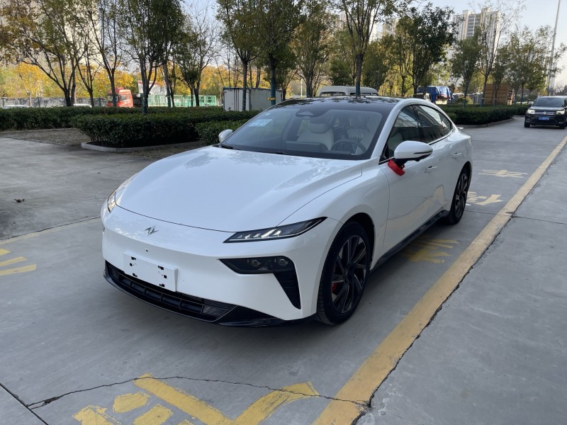 济宁25年东风奕派2