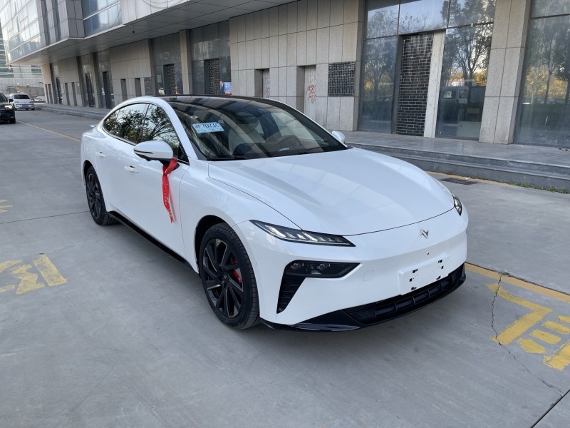 济宁25年东风奕派3