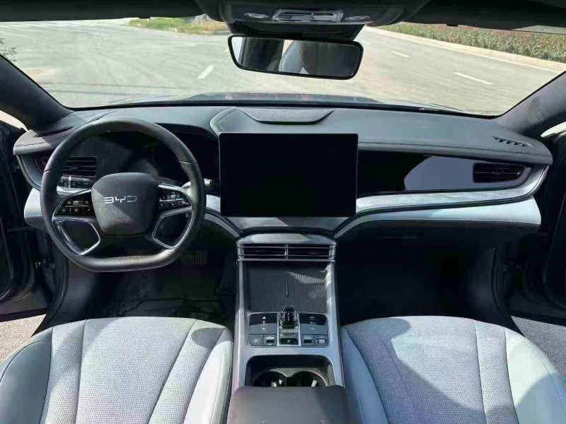 枣庄23年比亚迪海豹6