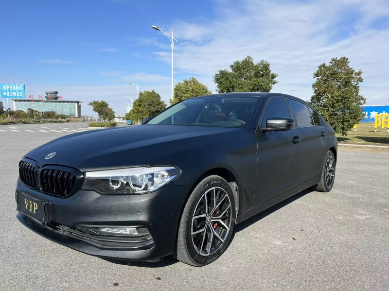 盐城18年宝马5系3