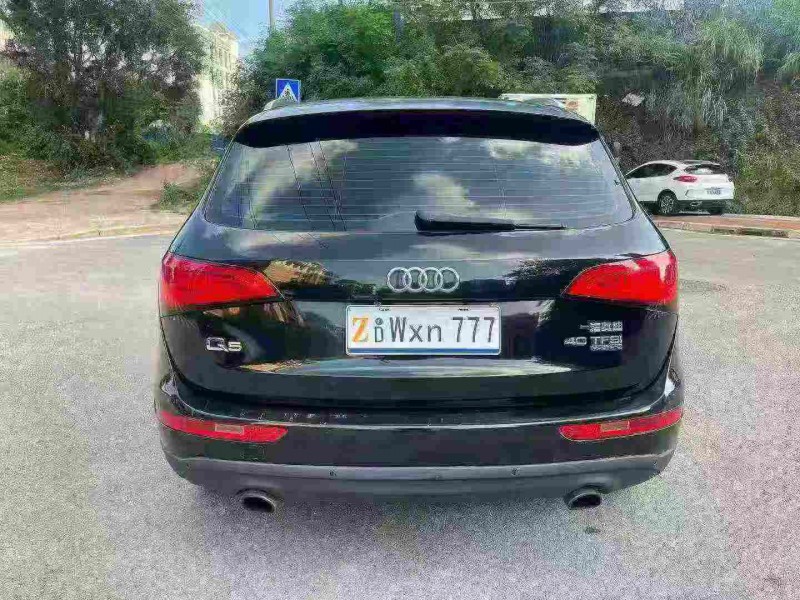 南宁14年奥迪Q59