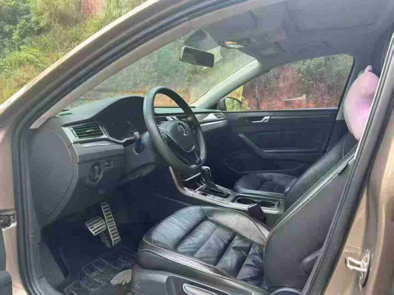 南宁17年大众帕萨特4