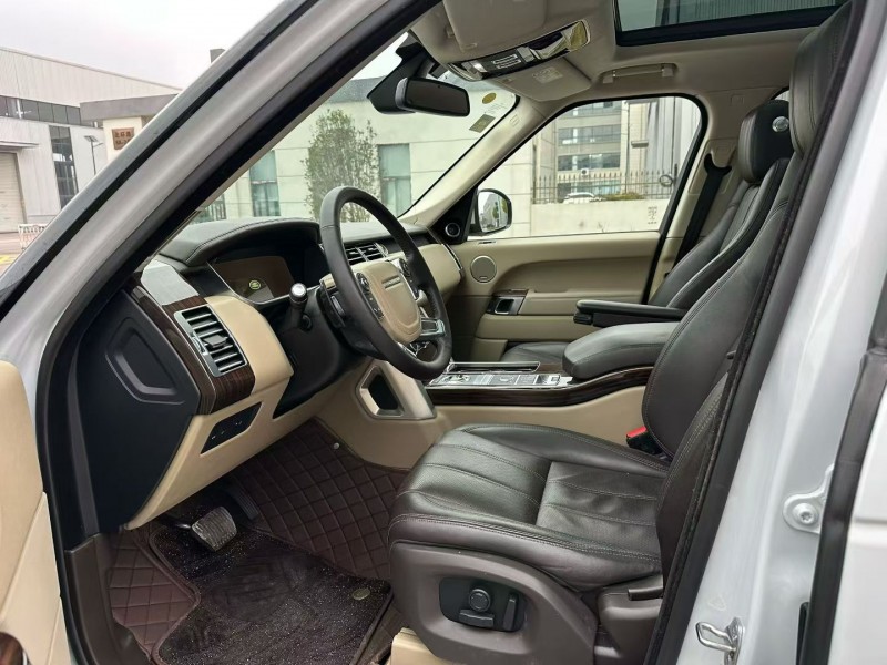 徐州17年路虎揽胜行政6