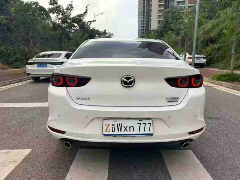 南宁25年马自达昂克赛拉9