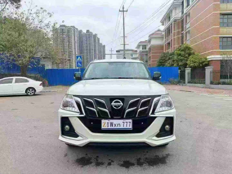 南宁20年日产途乐1