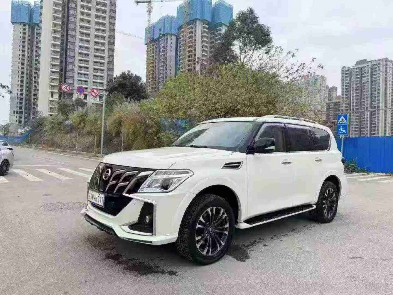 南宁20年日产途乐3