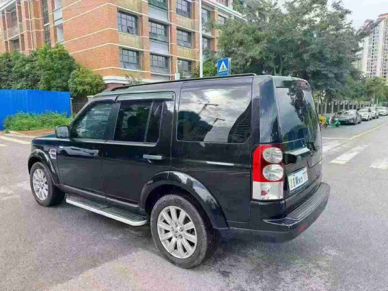 南宁13年路虎发现8