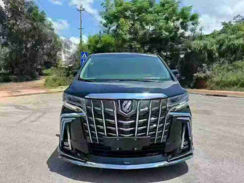 南宁18年丰田埃尔法1