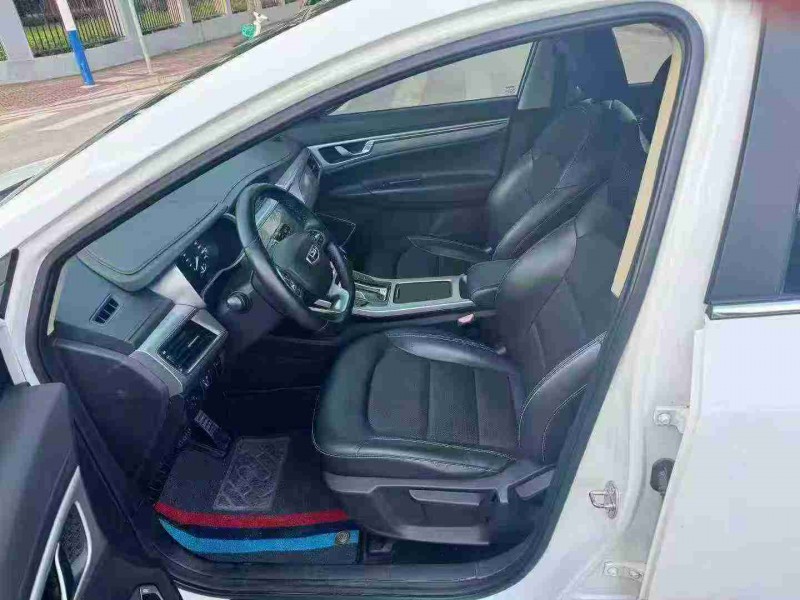 南宁20年吉利帝豪4