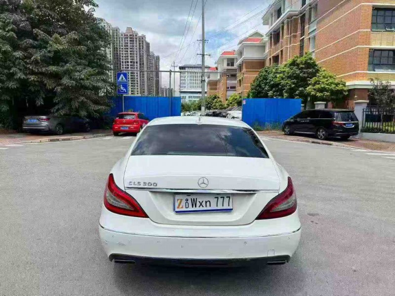 南宁13年奔驰CLS9