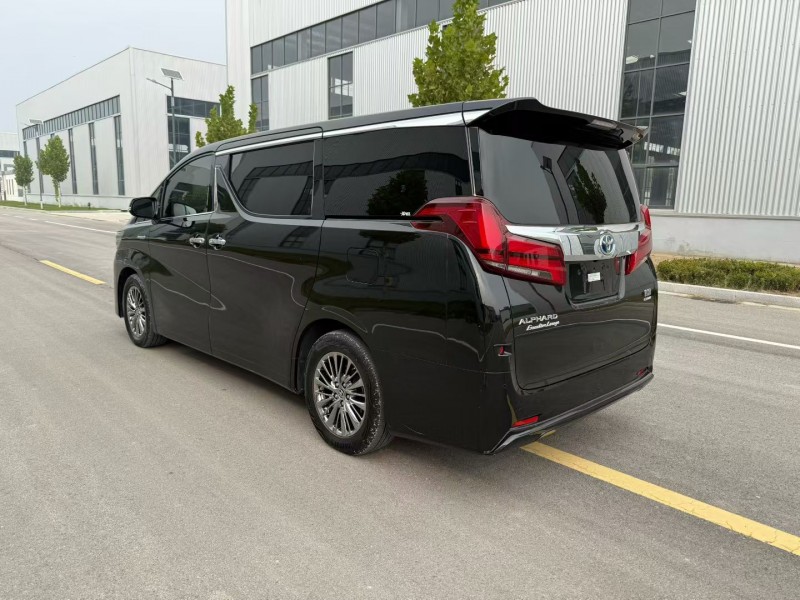 徐州20年丰田埃尔法8