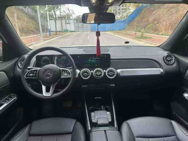 南宁22年奔驰GLB5