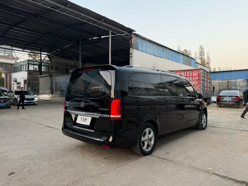 徐州20年奔驰威霆8