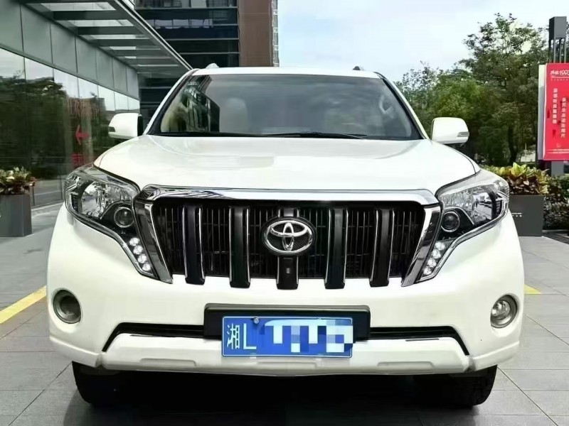 广州15年丰田普拉多1