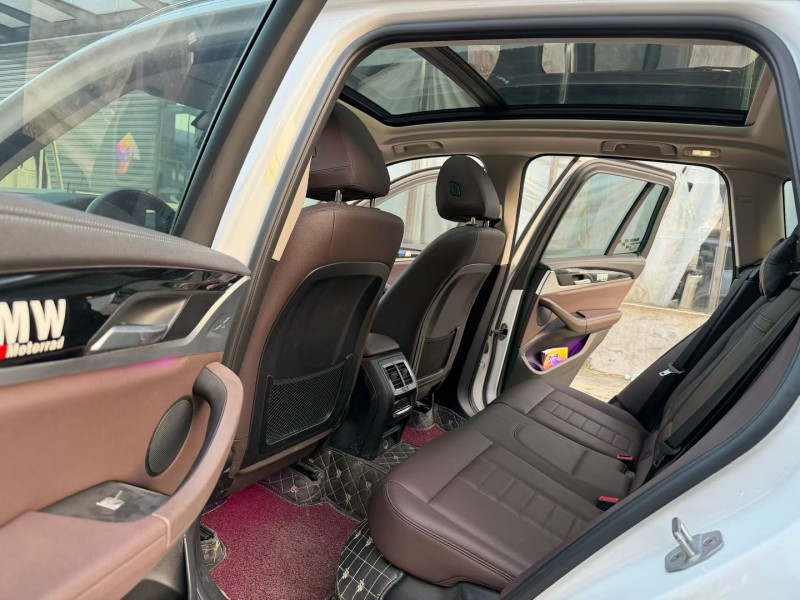 徐州18年宝马X38