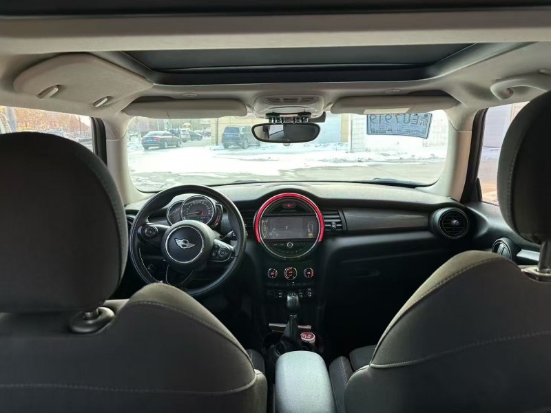 保定17年MINICooper4