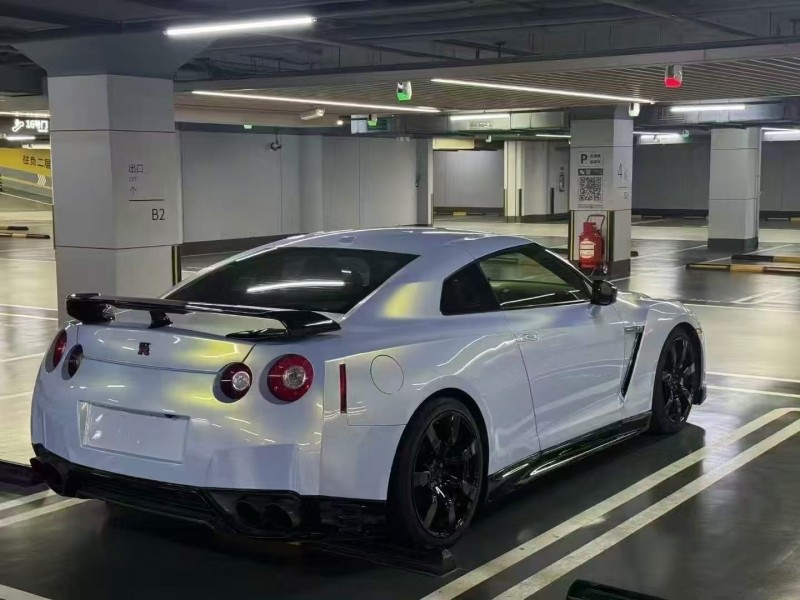广州13年日产GT-R4
