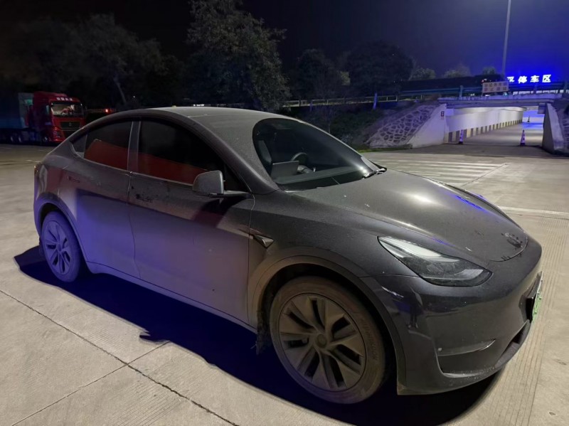 南昌24年特斯拉MODEL Y3