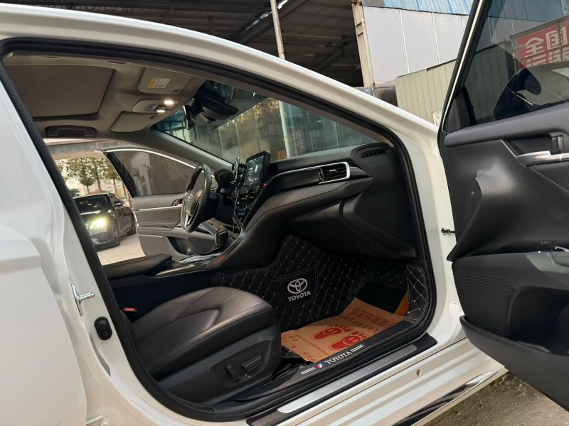 徐州23年丰田凯美瑞6