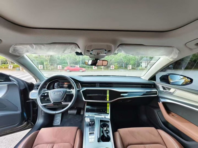 临沧24年奥迪A7L5