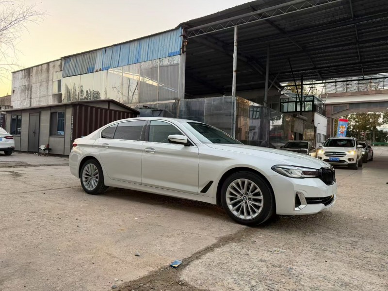 徐州22年宝马5系3