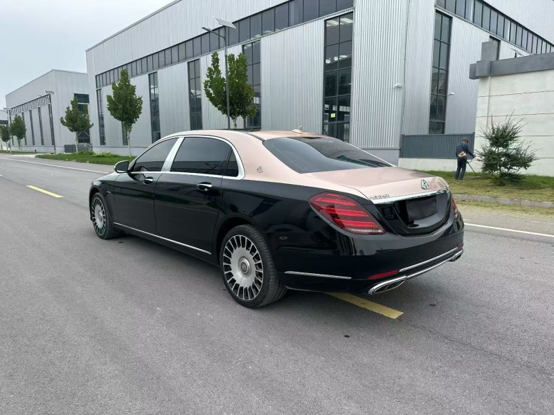 徐州18年奔驰迈巴赫S级7