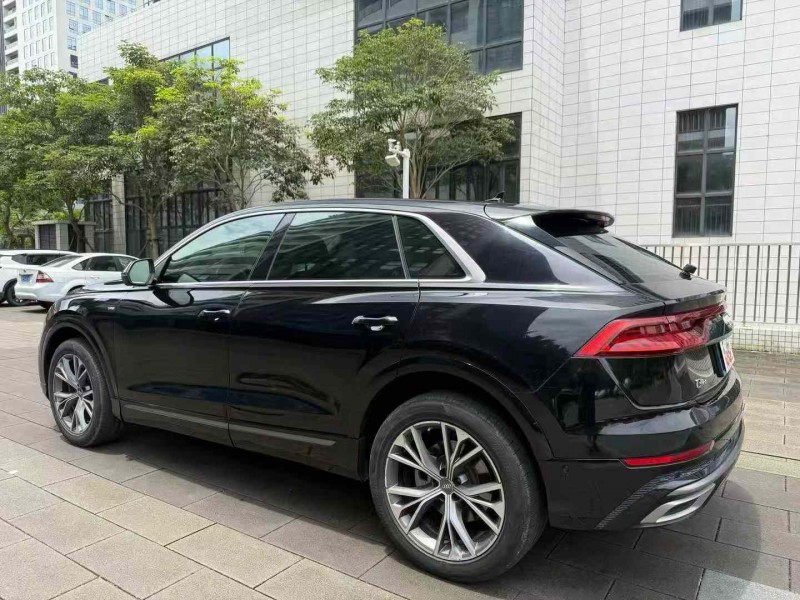 佛山20年奥迪Q88