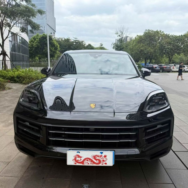 佛山23年保时捷卡宴1