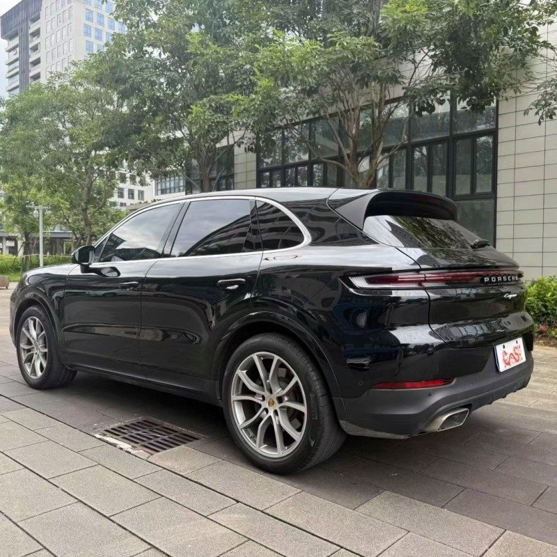 佛山23年保时捷卡宴8